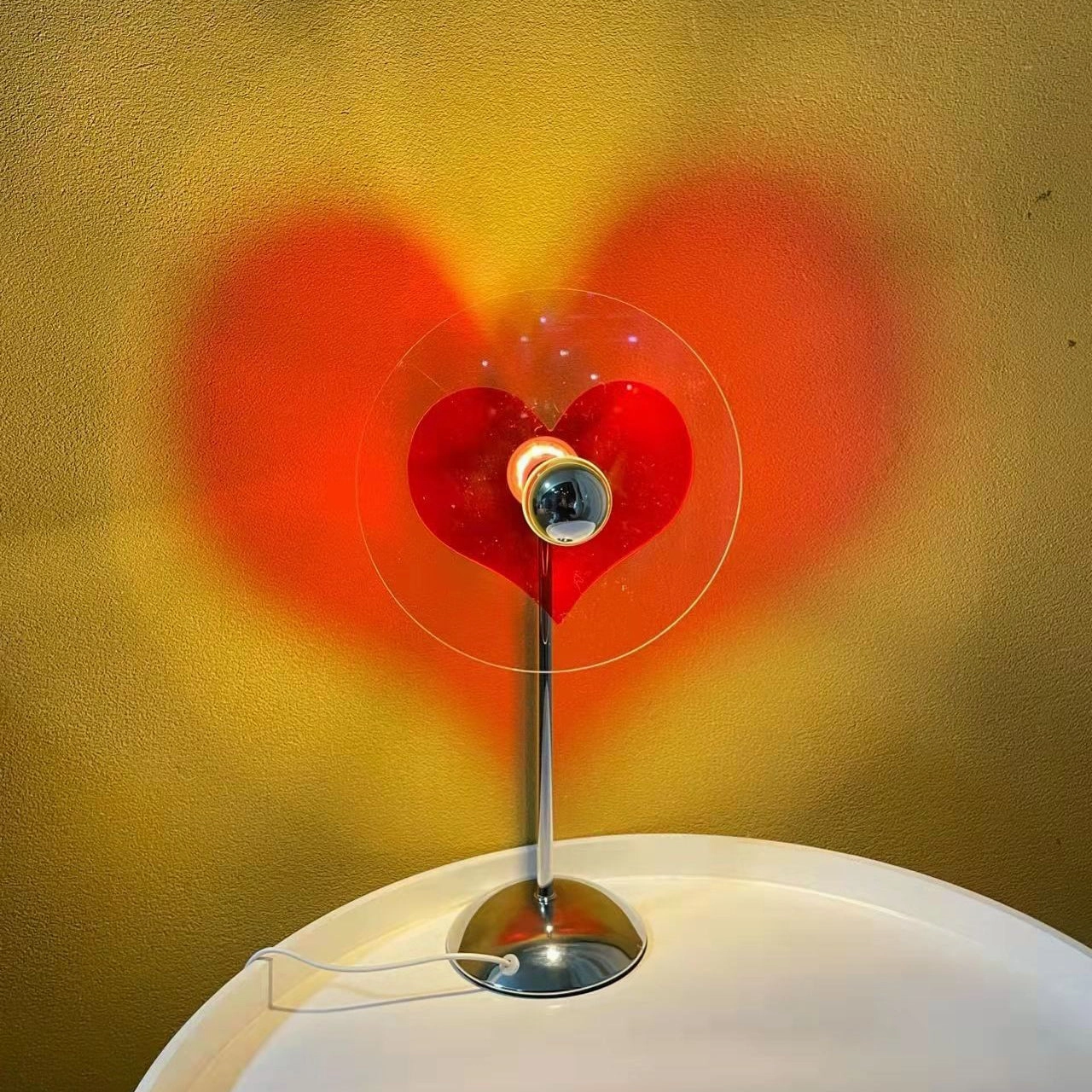 Heart Atmosphere Table Lamp