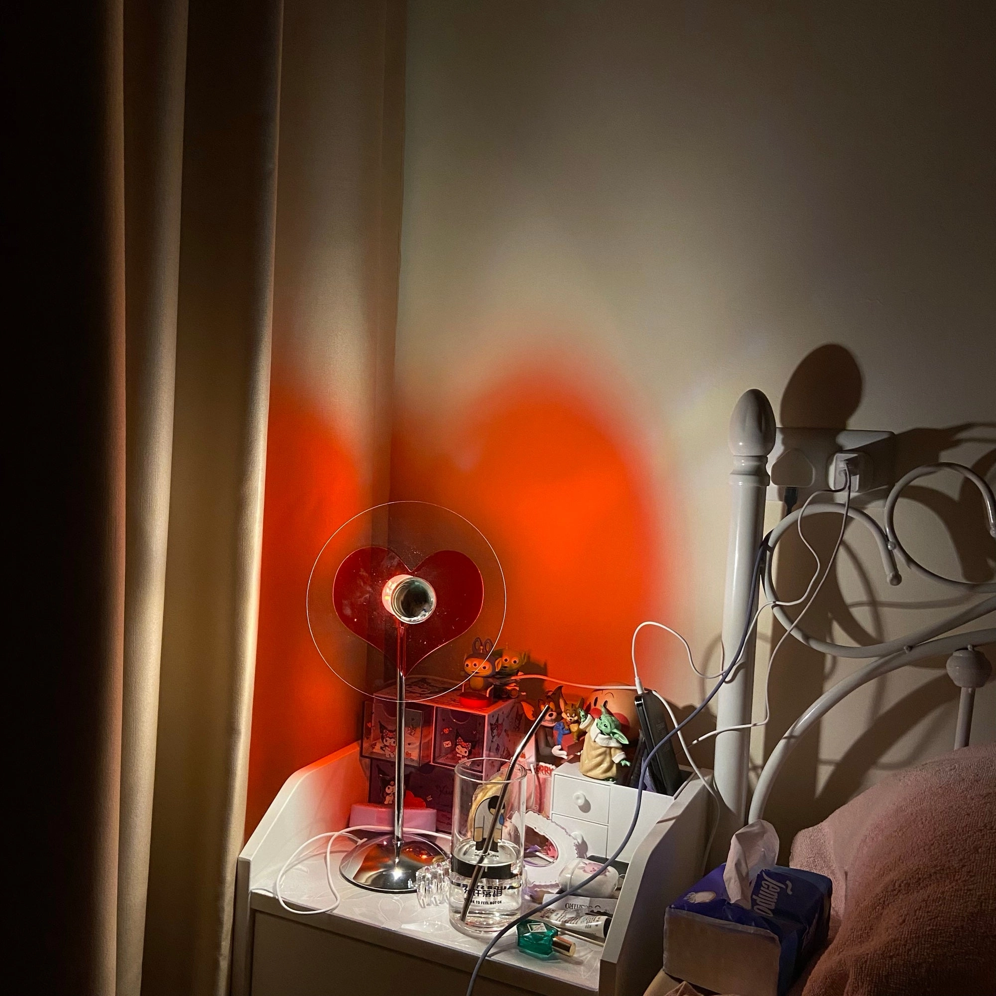 Heart Atmosphere Table Lamp