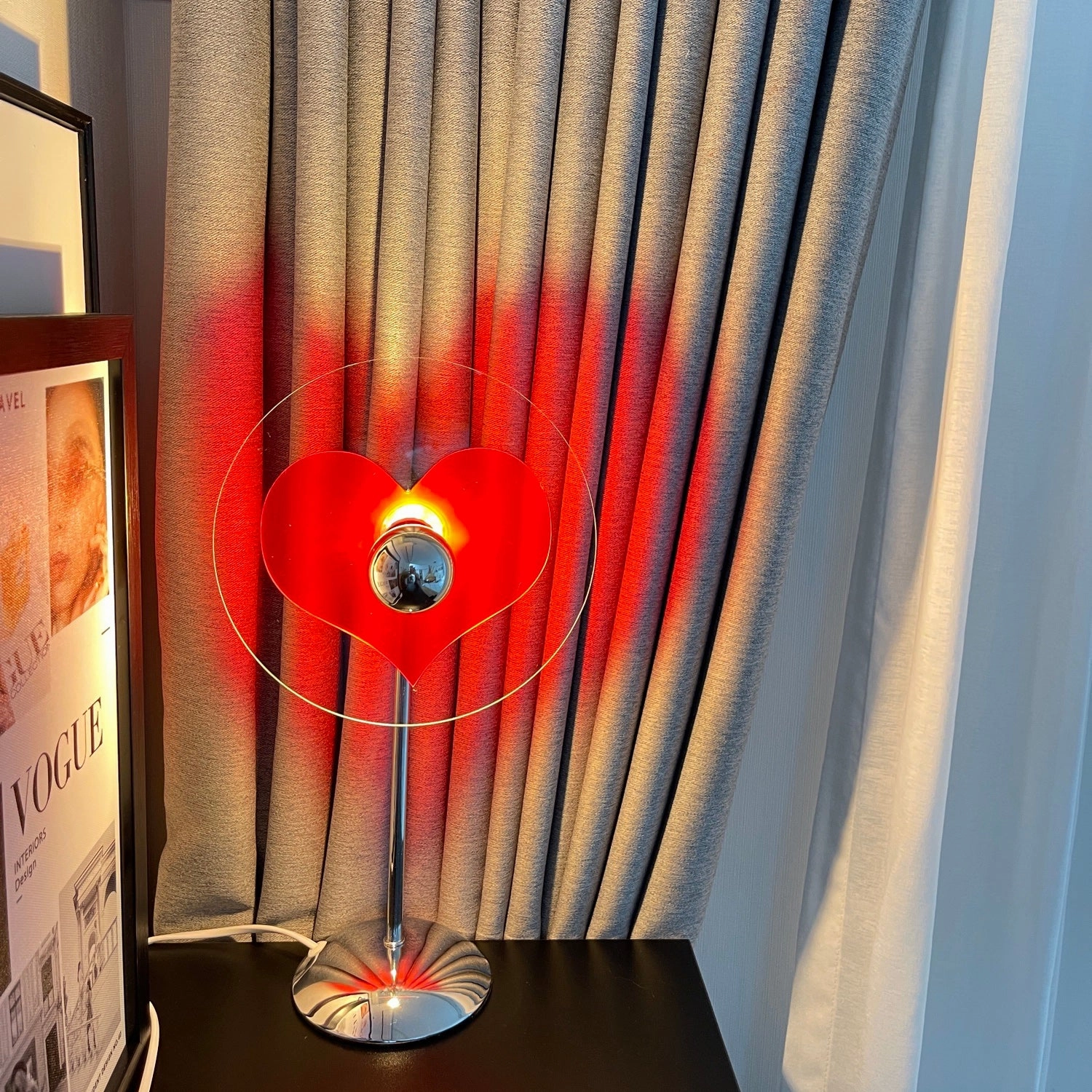 Heart Atmosphere Table Lamp