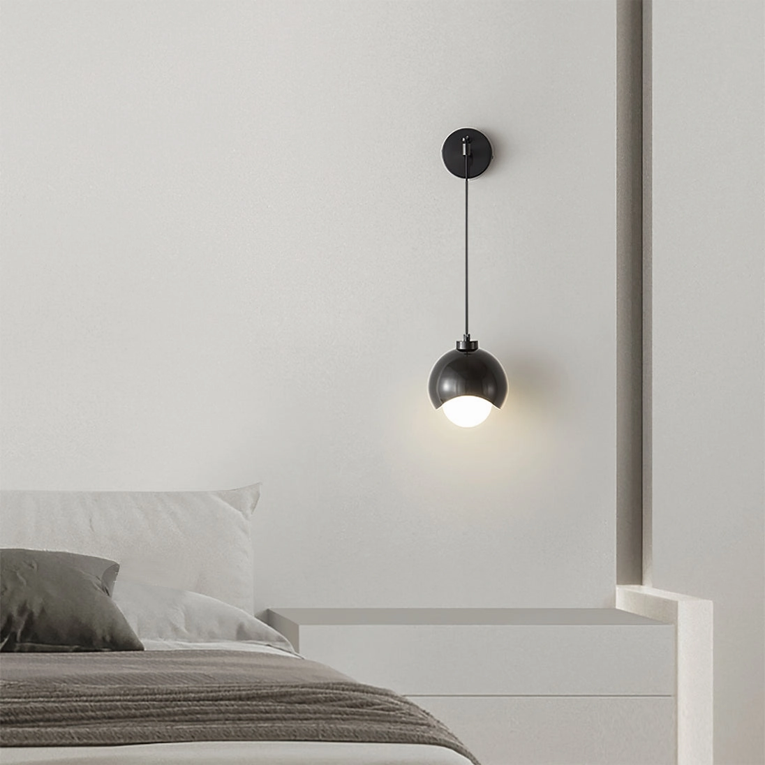 Helmet Wall Lamp