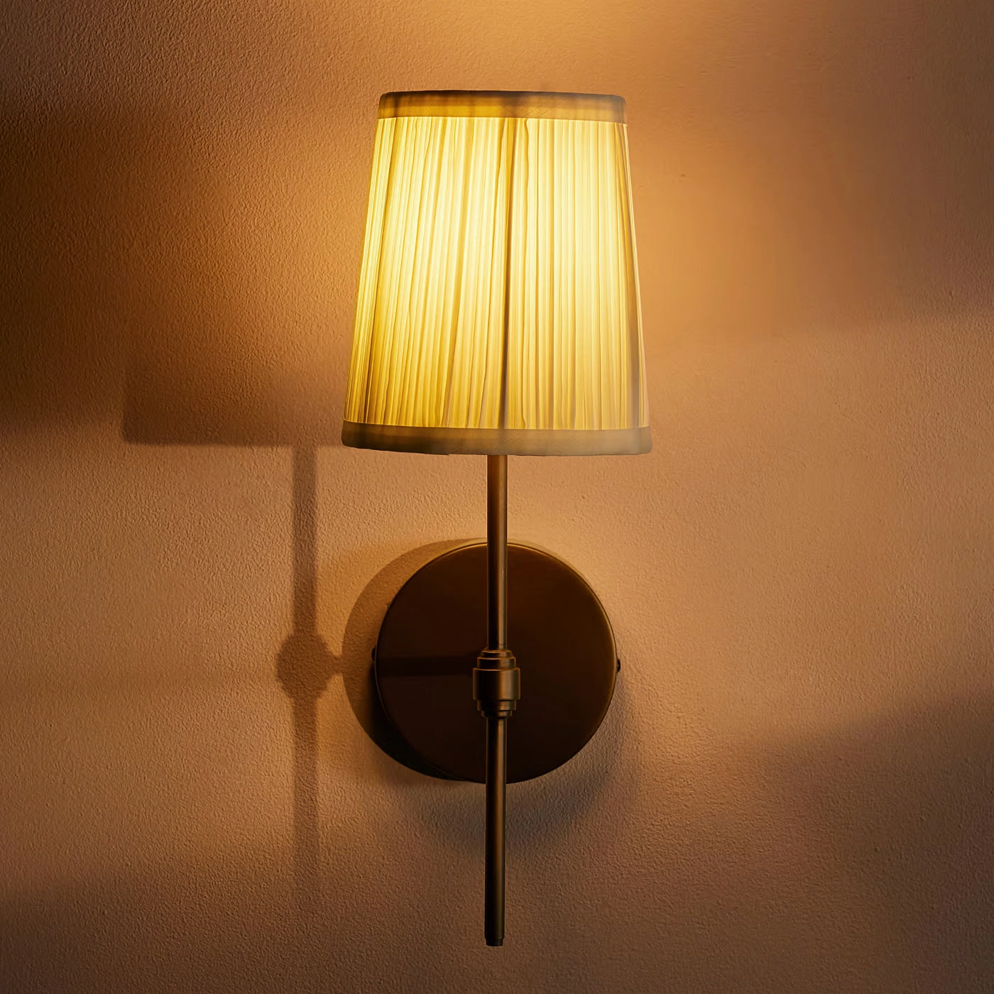 Henley Wall Light