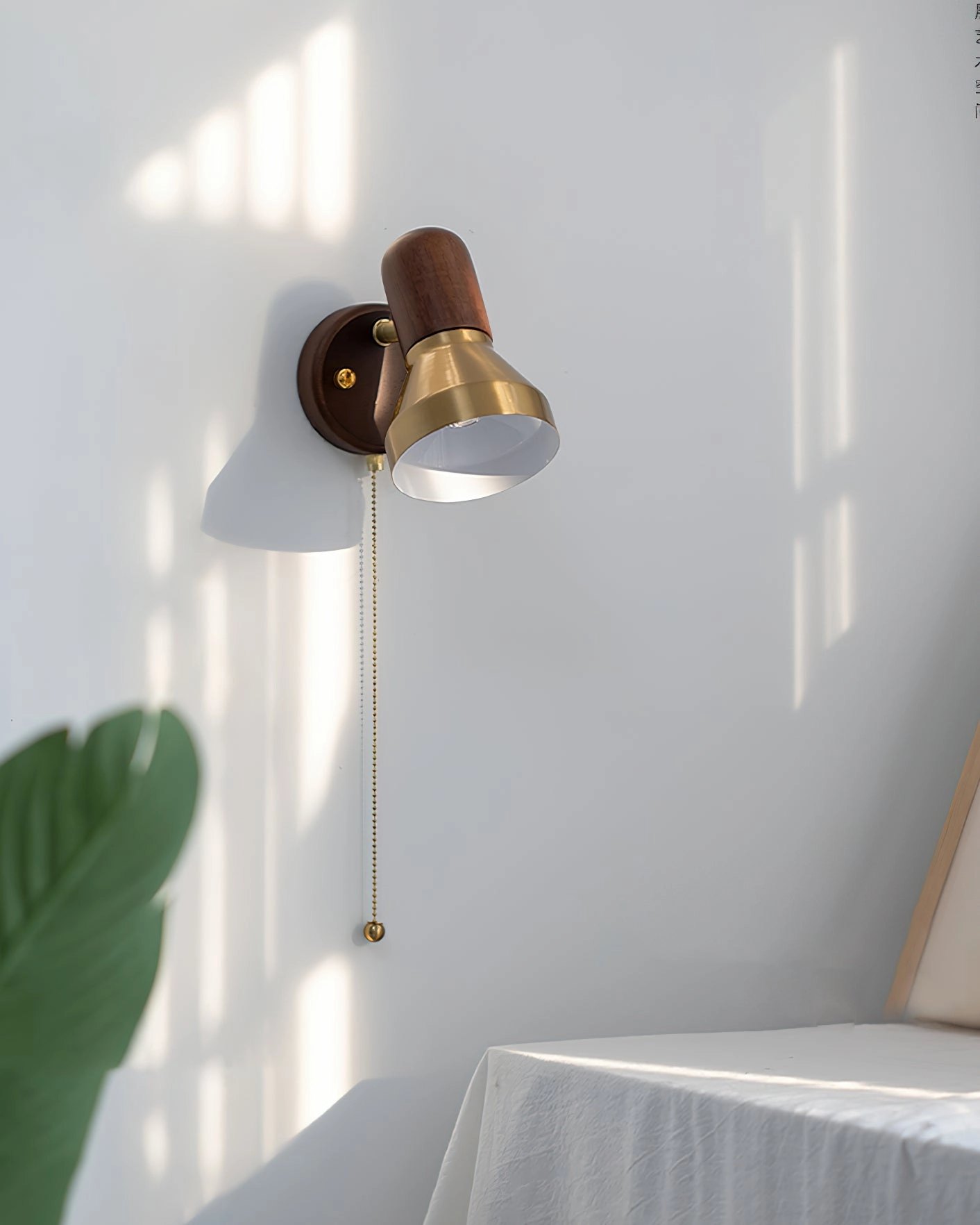 Heron Wall Light