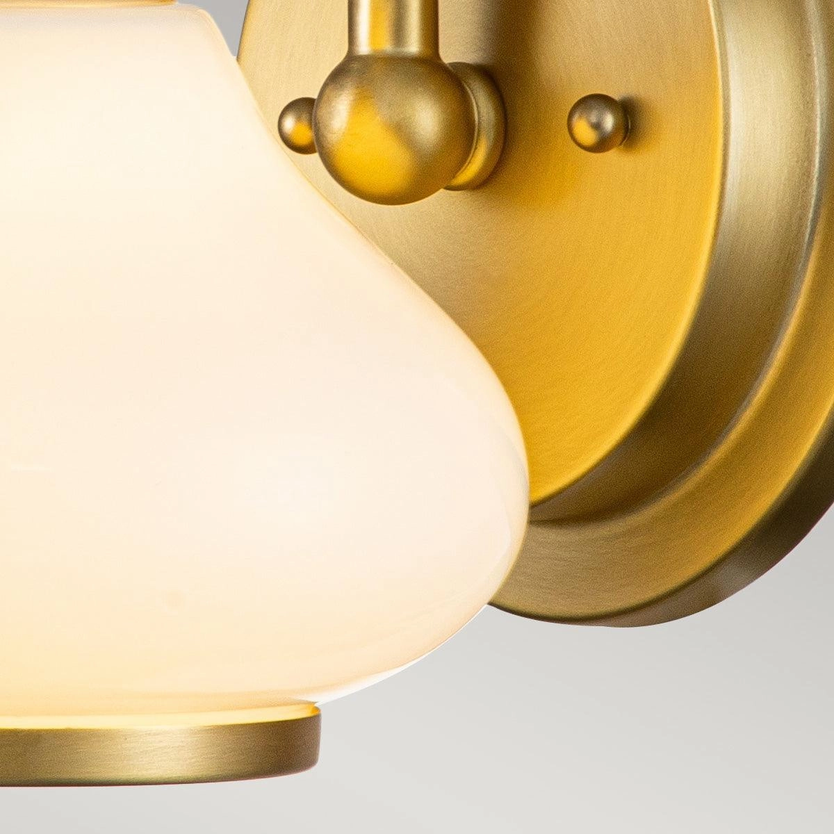 Hinkley Ainsley 1 Light Brass Bathroom Wall Light