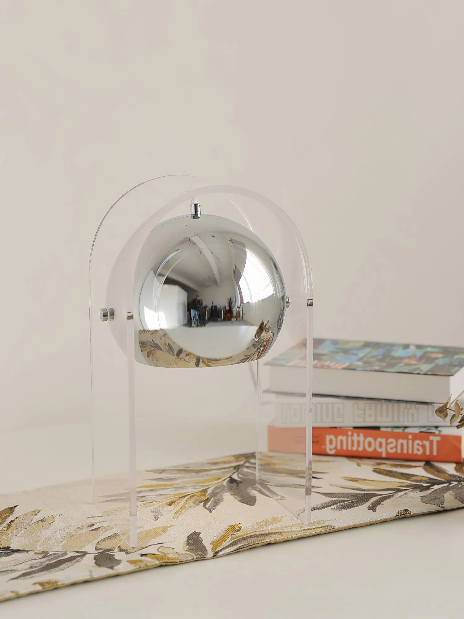 Insta Sensorette Table Lamp