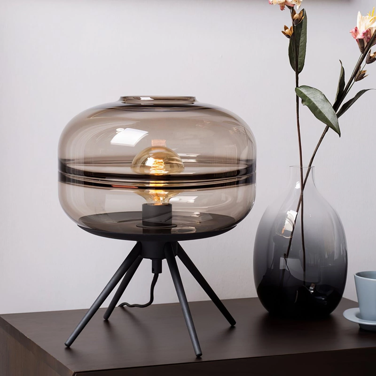 JAR Table Lamp
