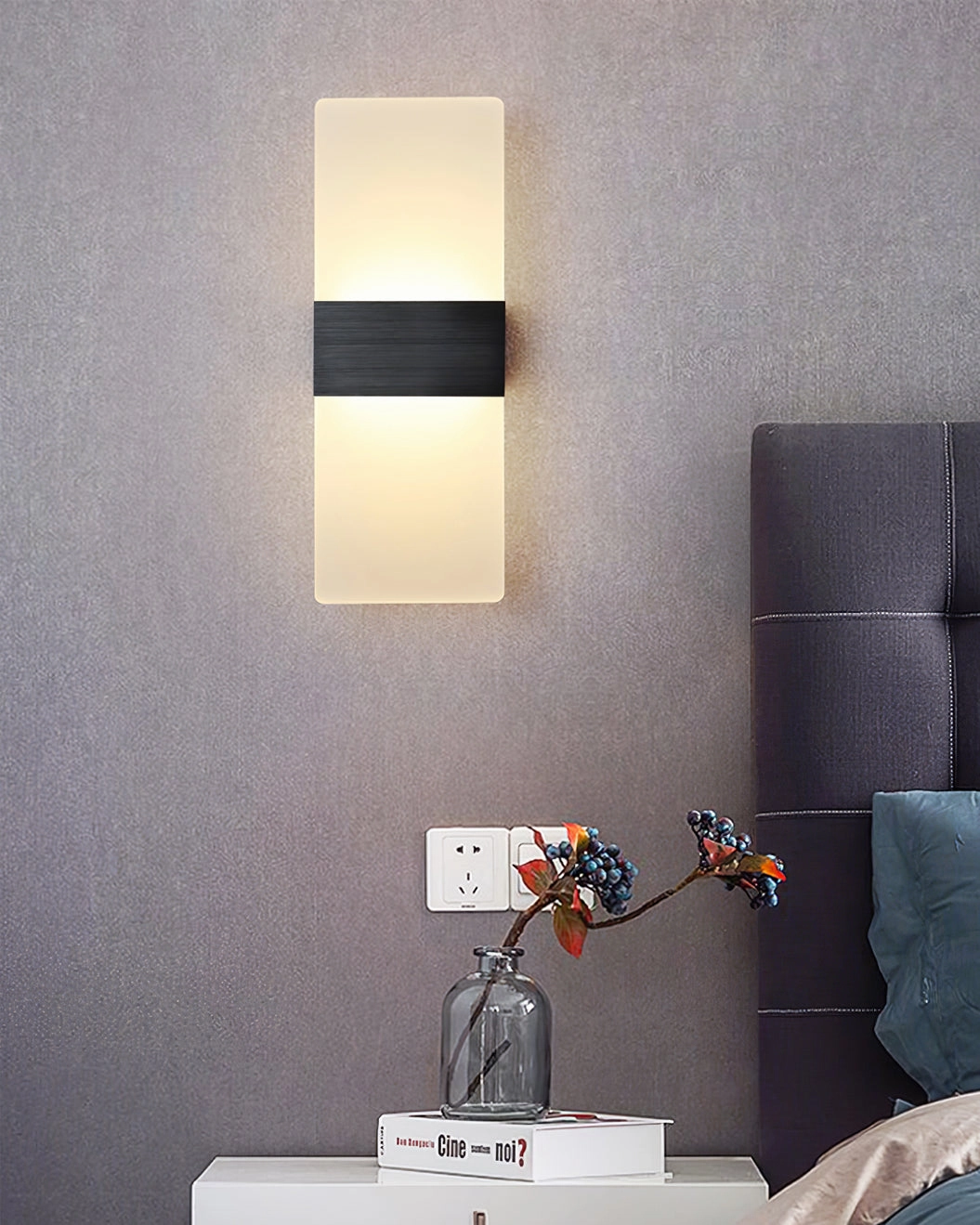 Jenks Wall Lamp