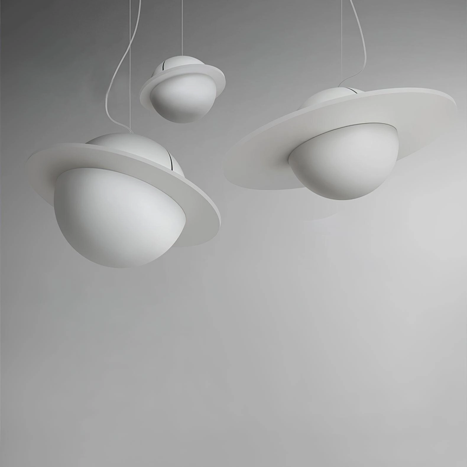 Jupiter Ring Pendant Light