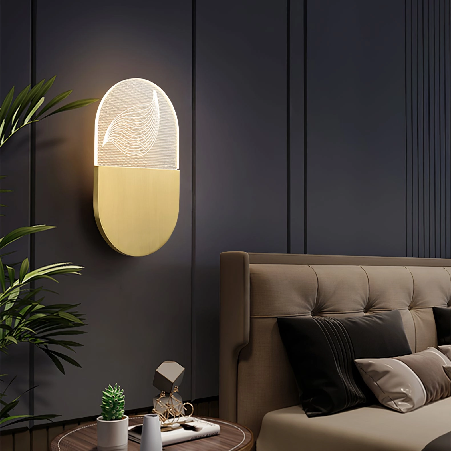 Kaikea Wall Lamp