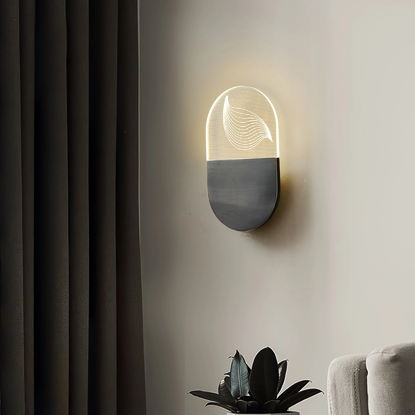 Kaikea Wall Lamp
