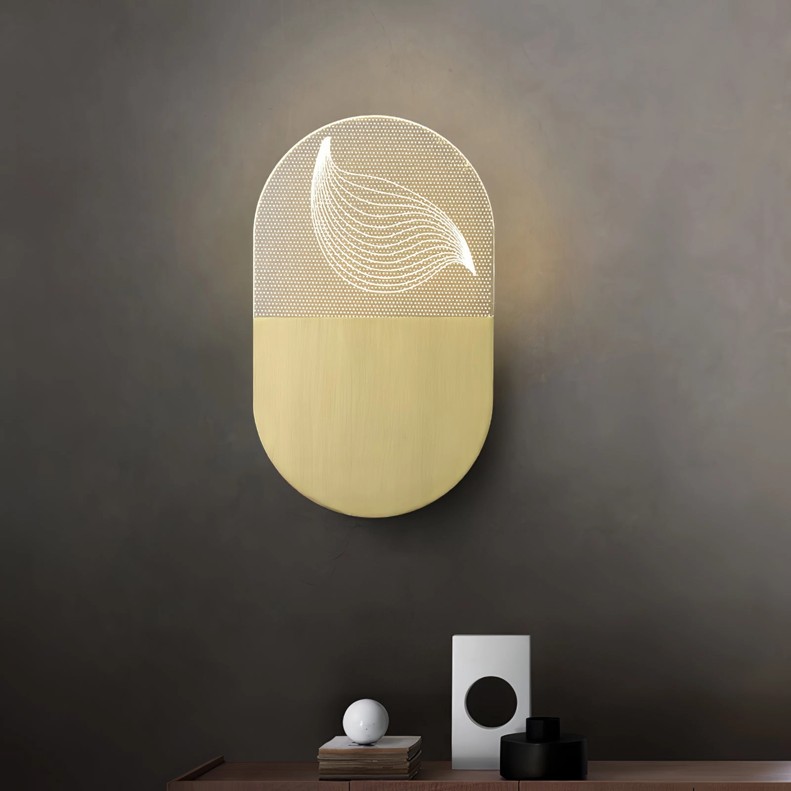 Kaikea Wall Lamp