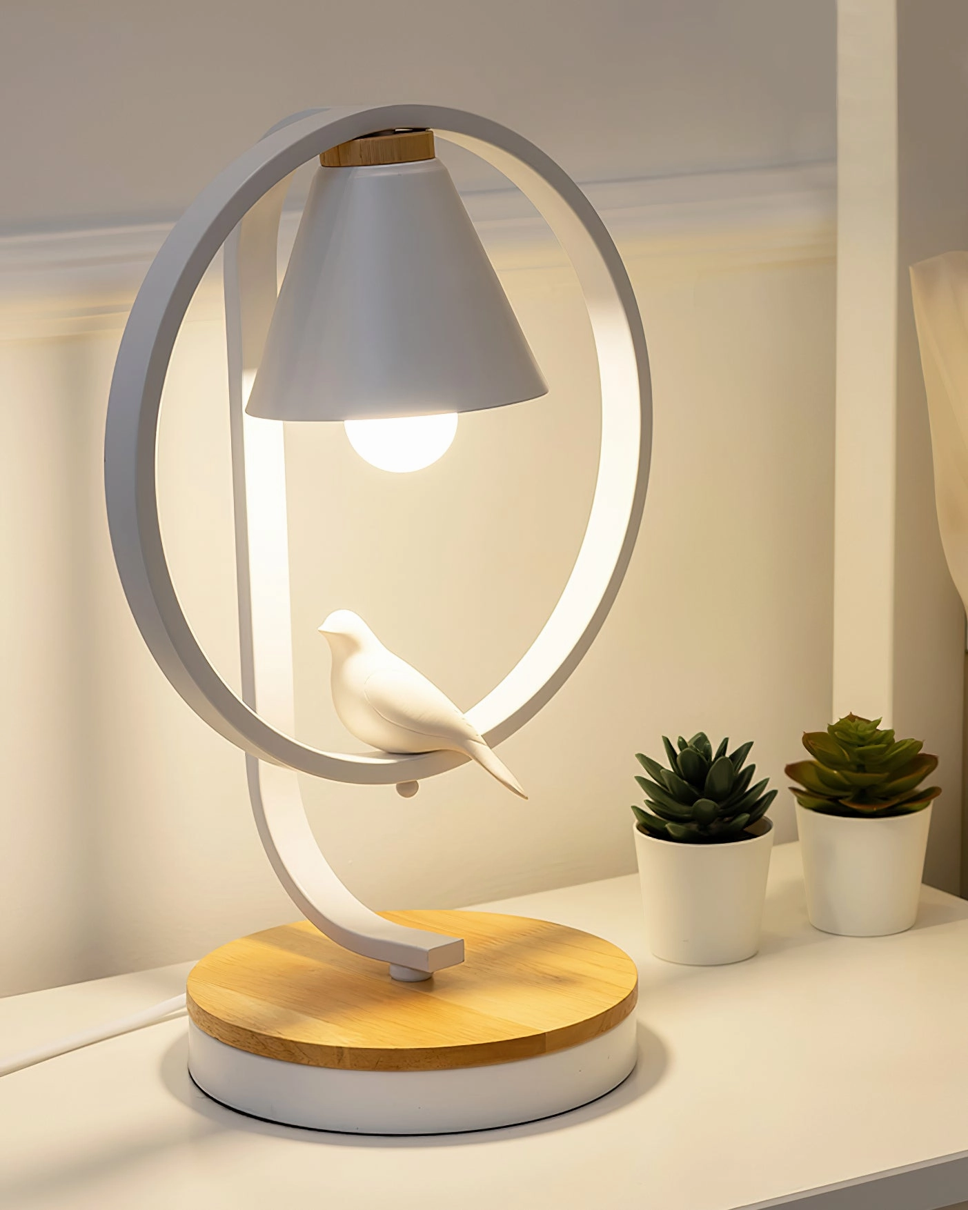 Kamilah Table Light