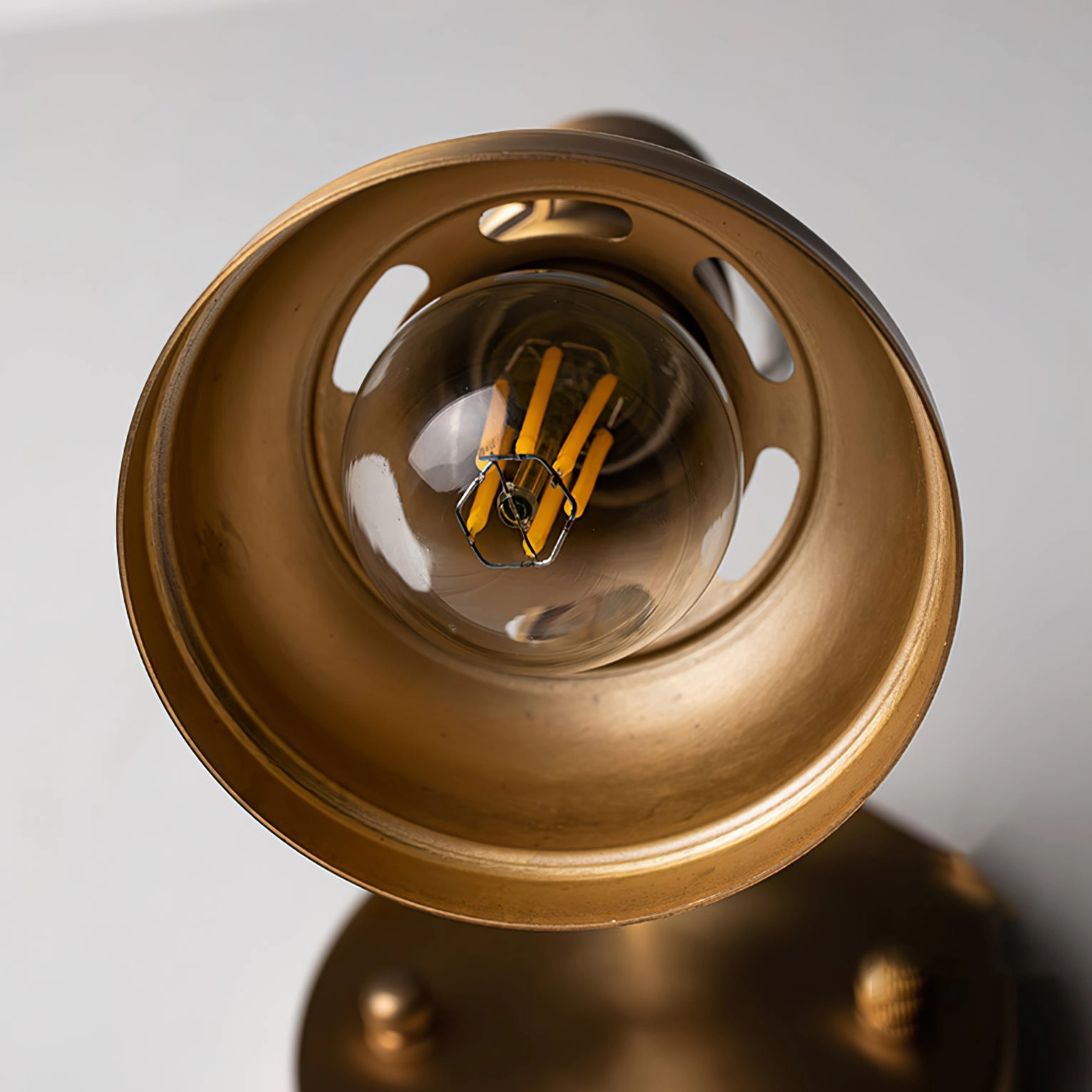 Kane Wall Lamp