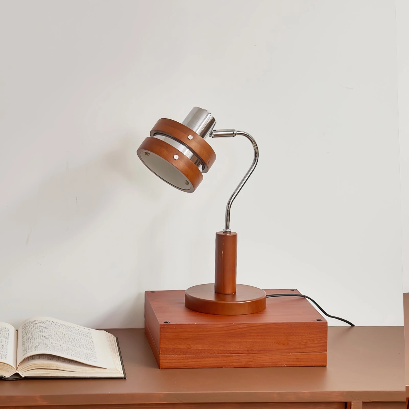 Karry Table Lamp