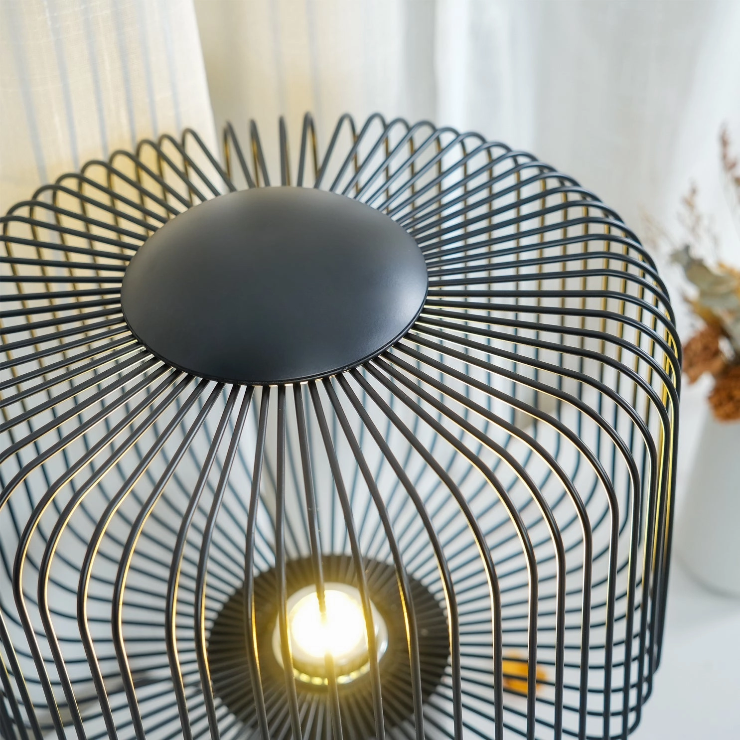 Keshi Table Lamp