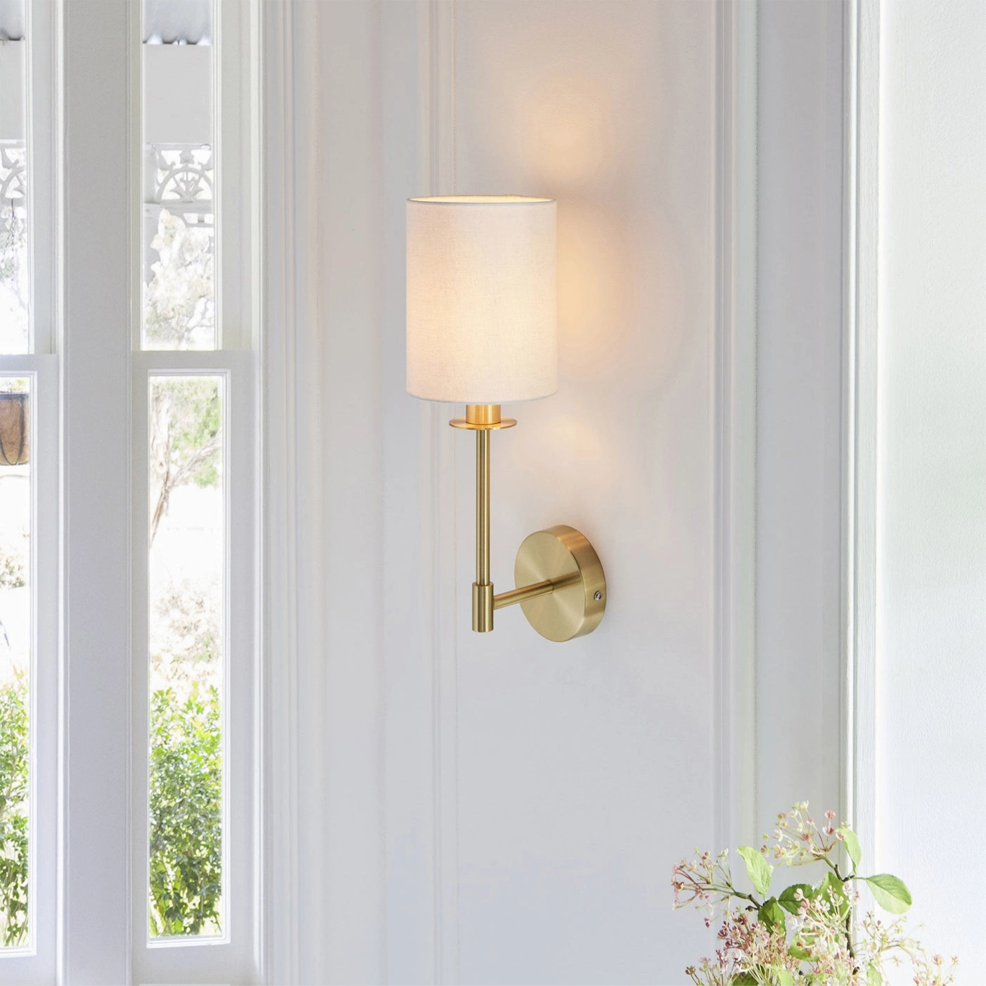 Kington Wall Light