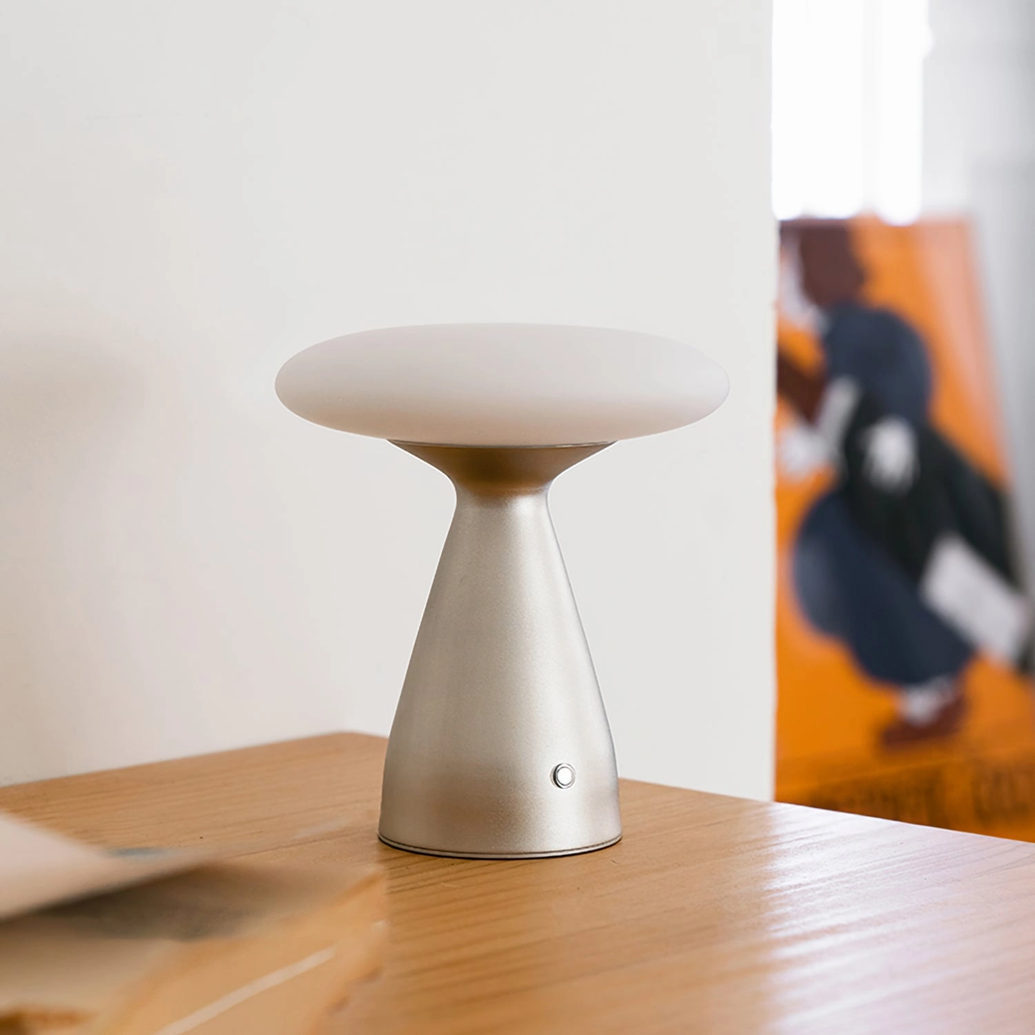 Klaus Table Lamp
