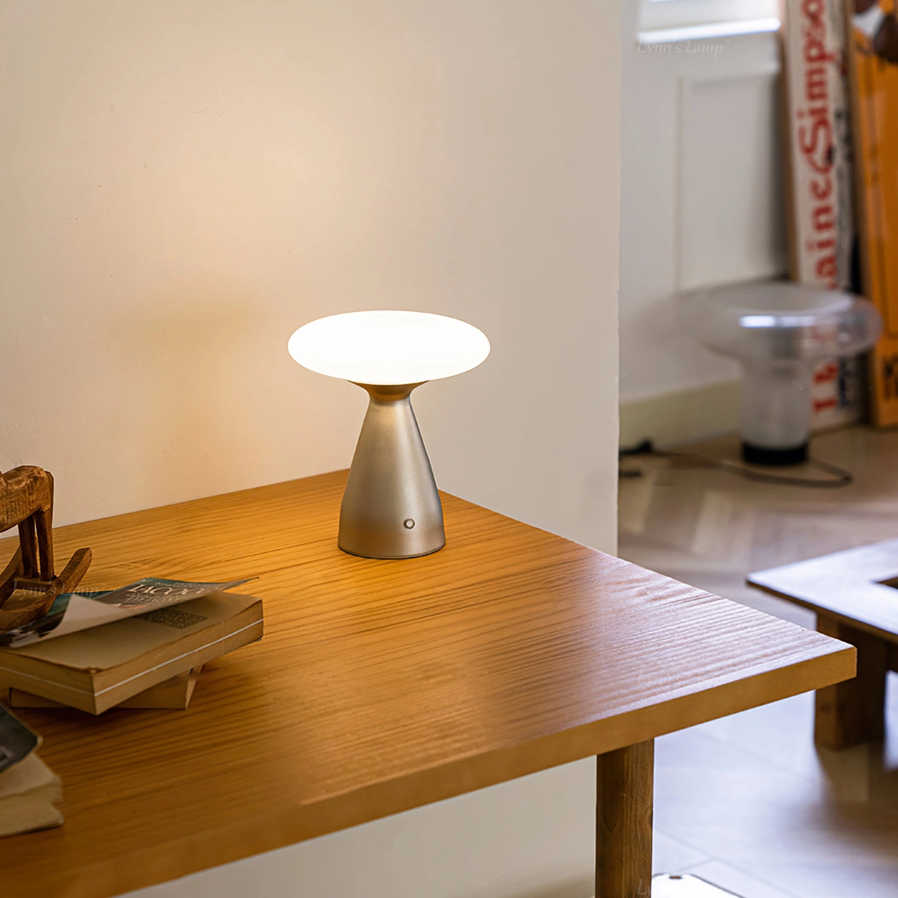 Klaus Table Lamp