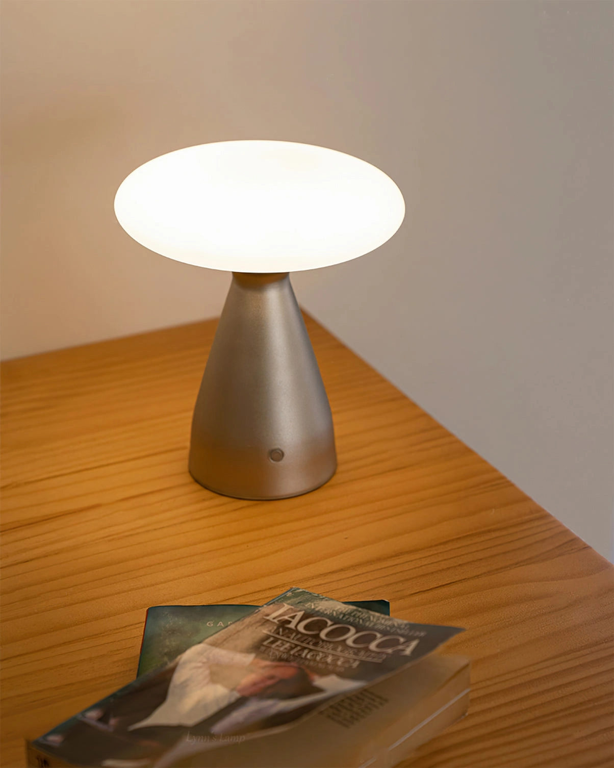 Klaus Table Lamp