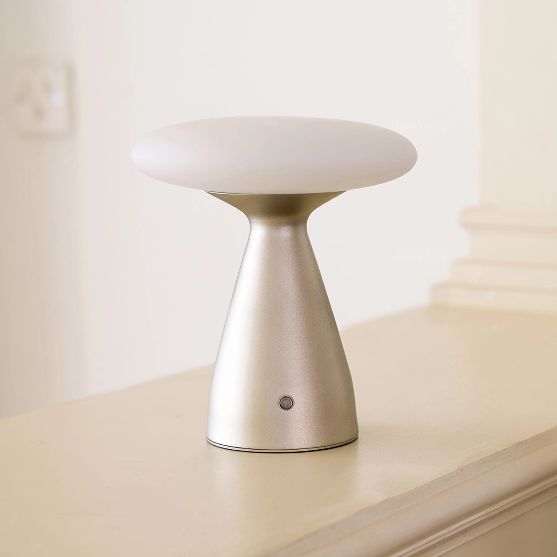 Klaus Table Lamp