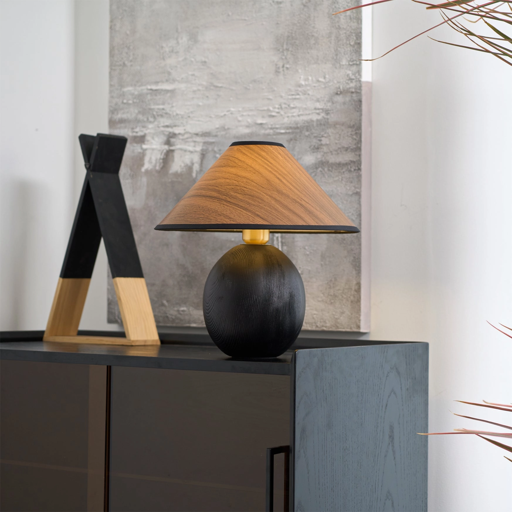 Kodu Table Lamp