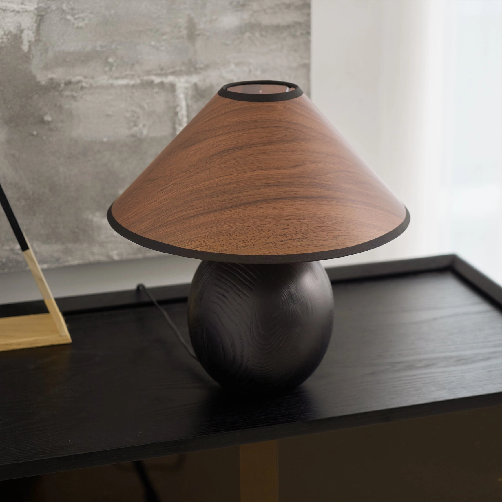 Kodu Table Lamp