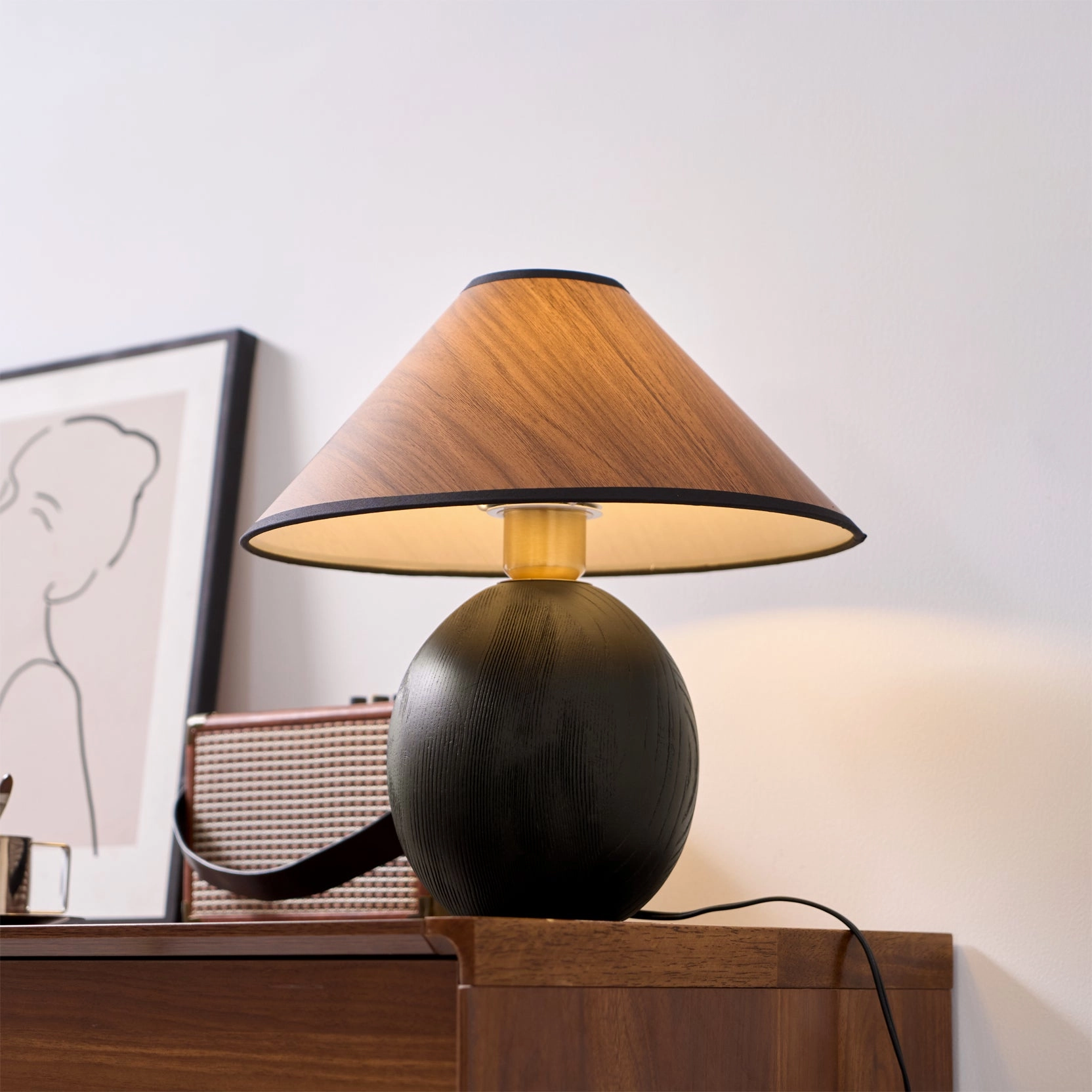 Kodu Table Lamp