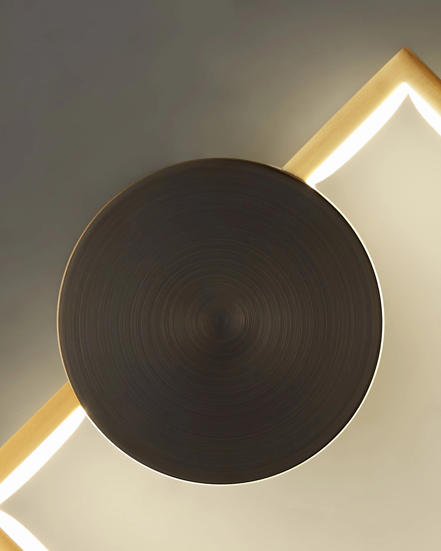 Koya Wall Lamp