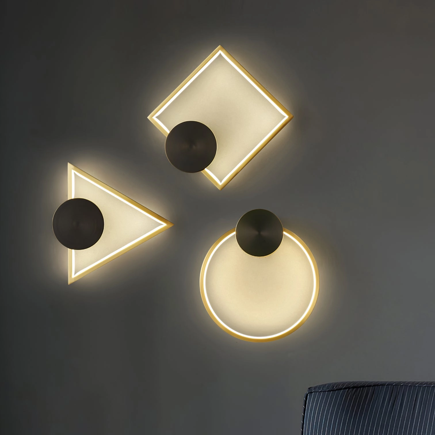 Koya Wall Lamp
