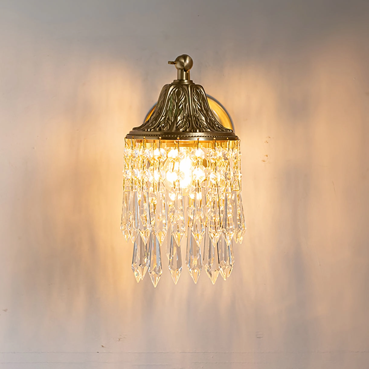 Kristall Wall Lamp