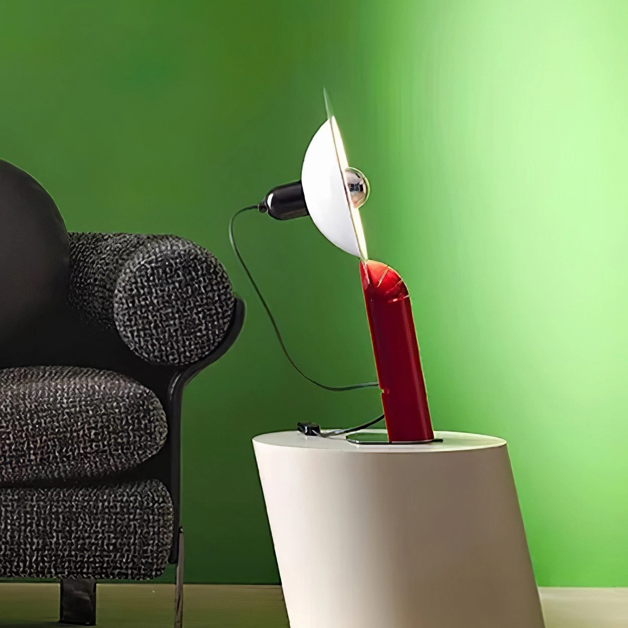 Lampiatta Table Lamp