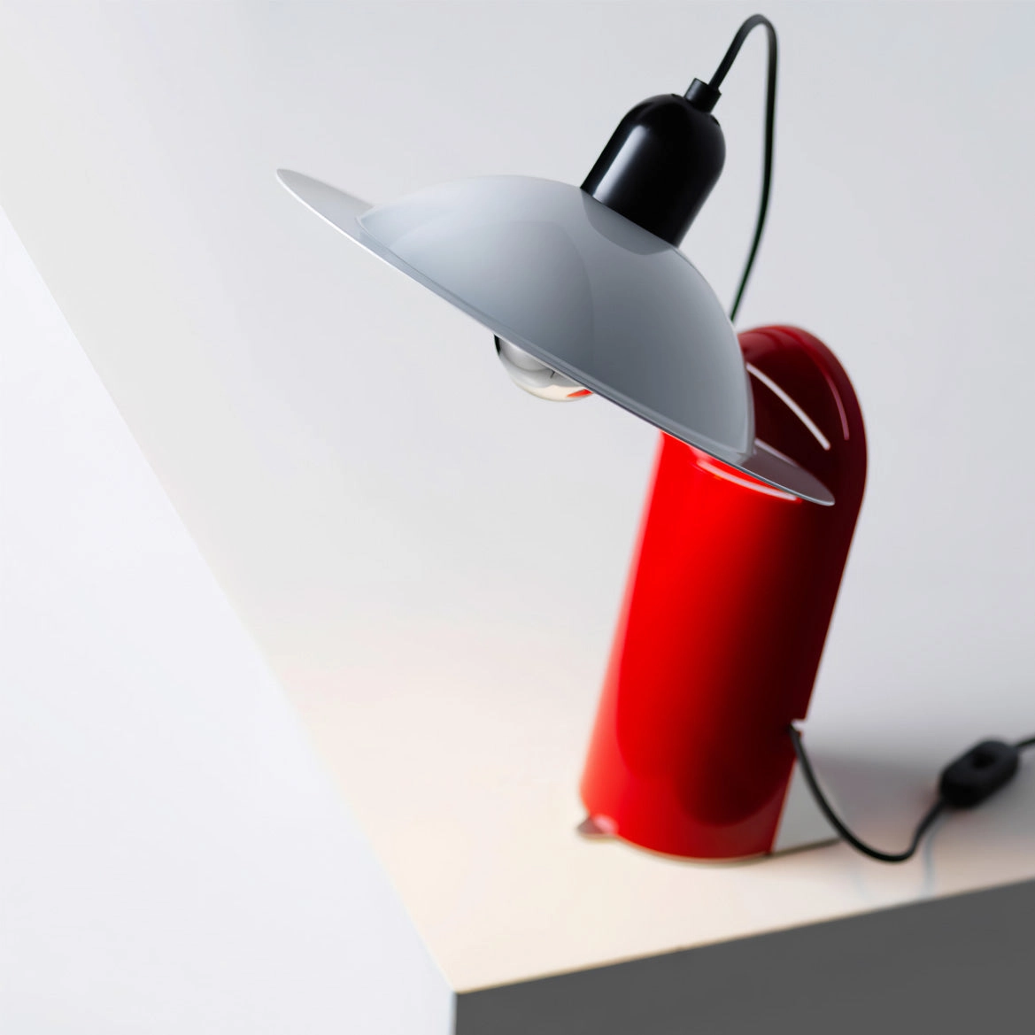 Lampiatta Table Lamp