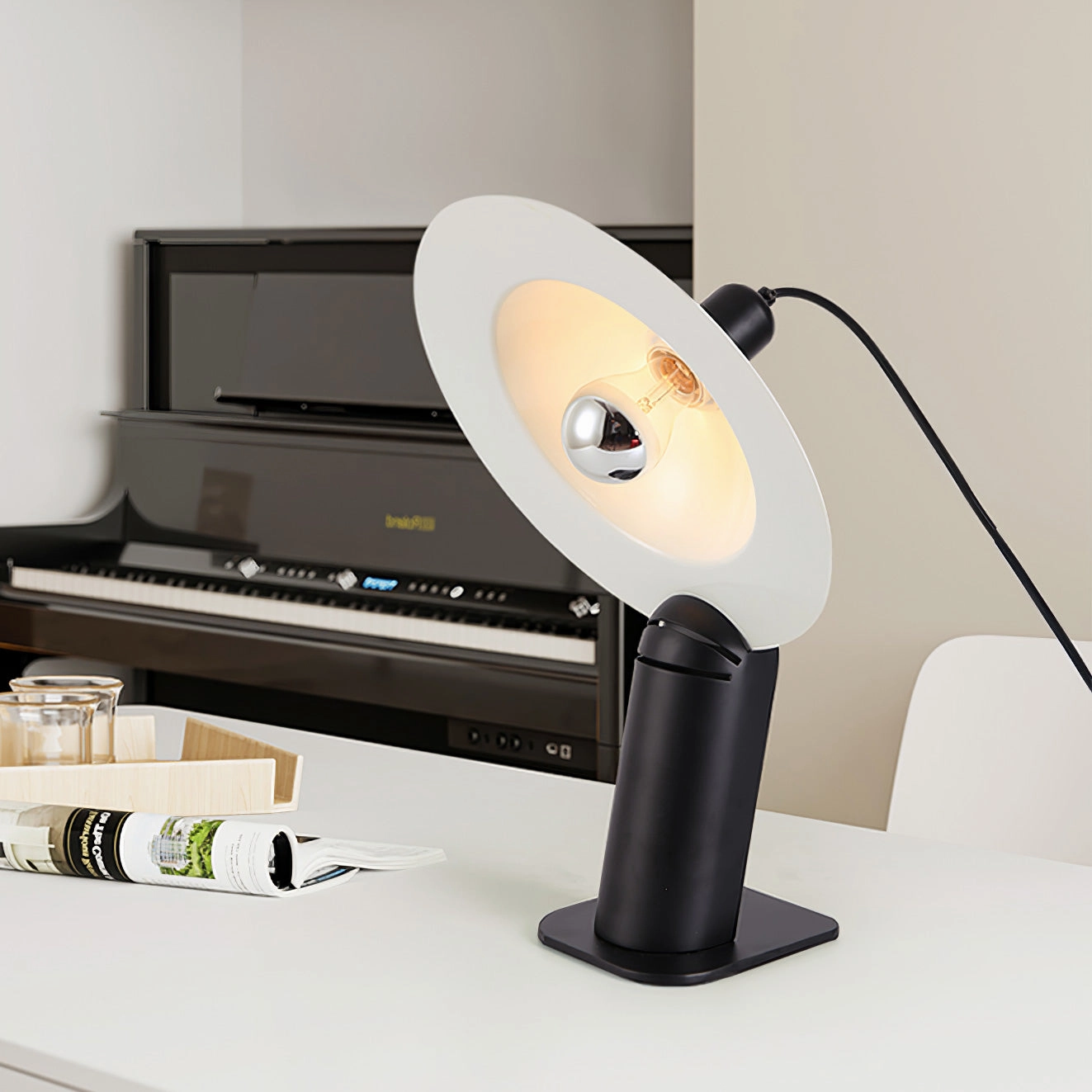 Lampiatta Table Lamp