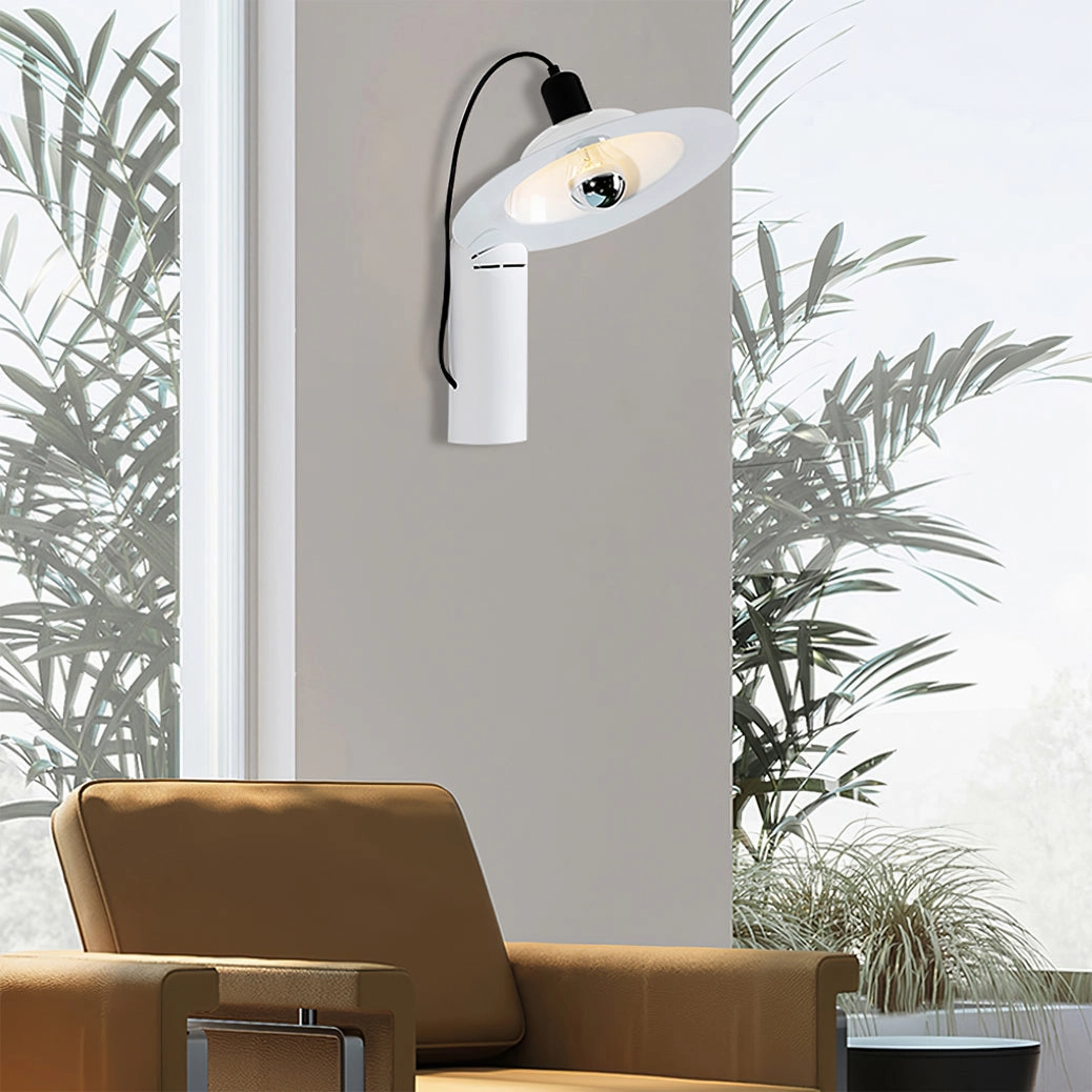 Lampiatta Wall Lamp