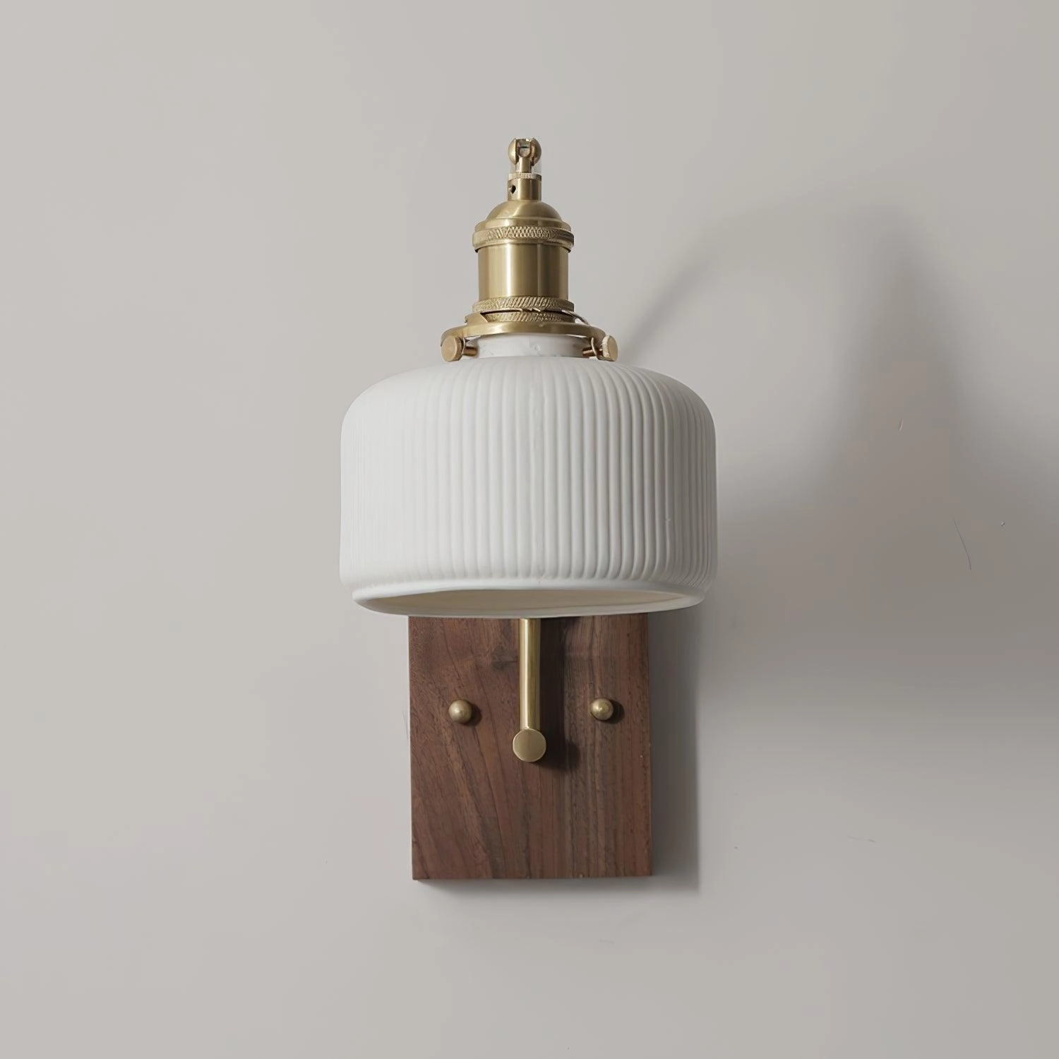 Laura Wood Wall Lamp