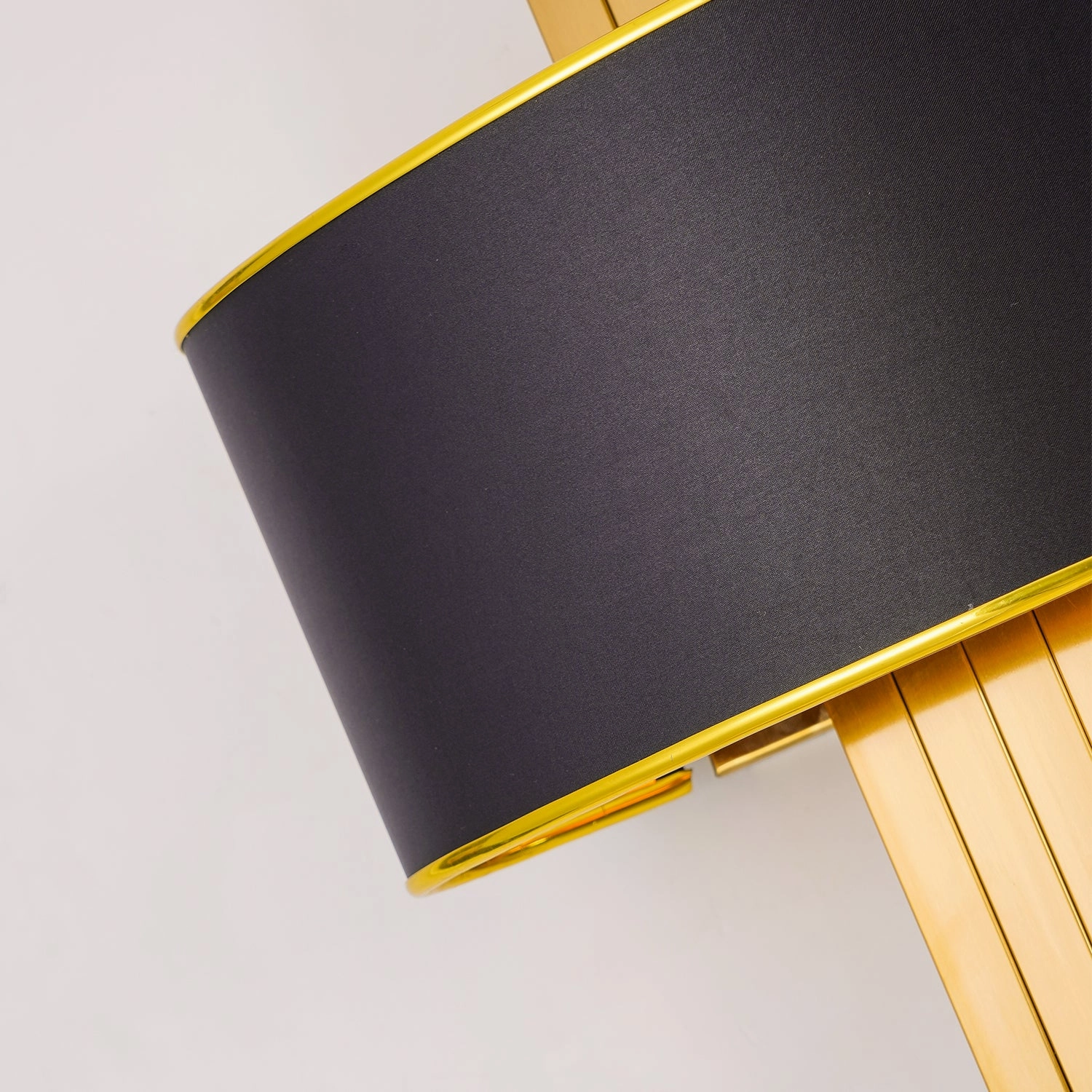 Laurina Wall Lamp
