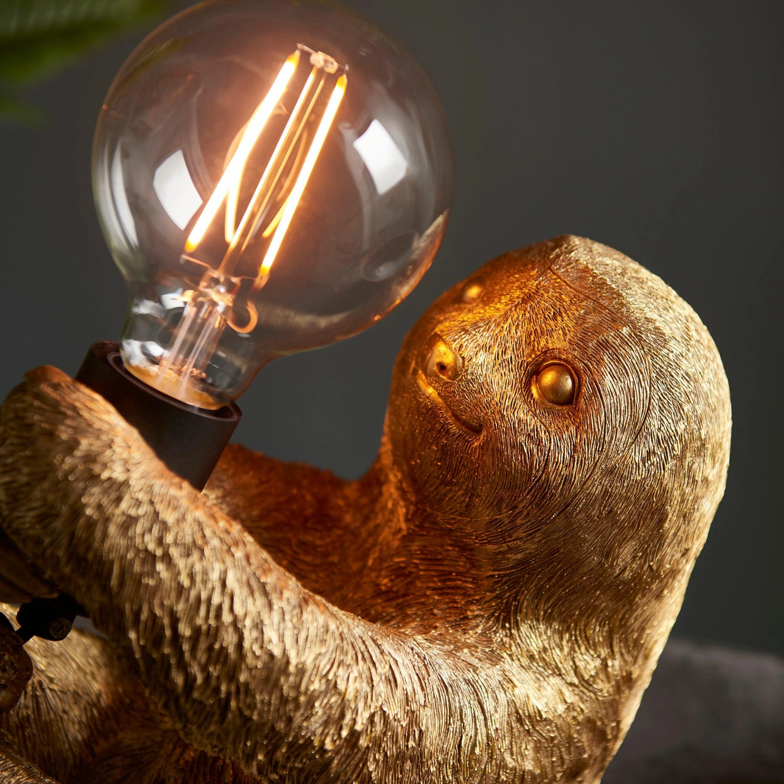 Lazy Gold Sloth Table Lamp