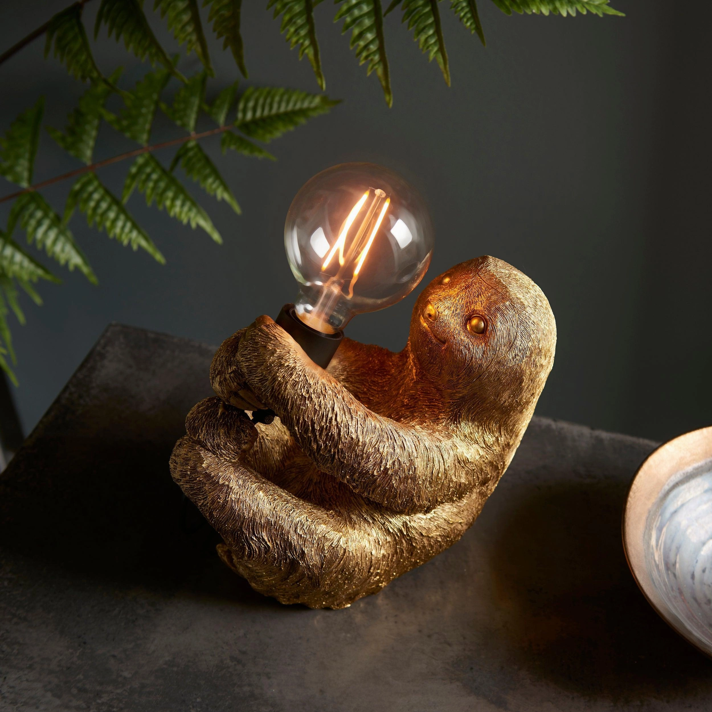 Lazy Gold Sloth Table Lamp