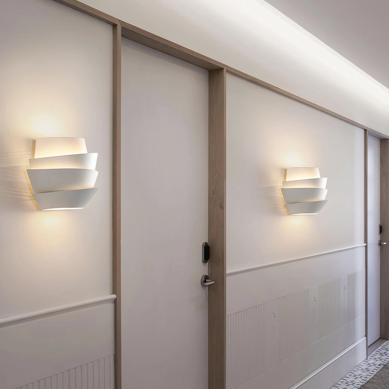 Le Soleil Wall Lamp