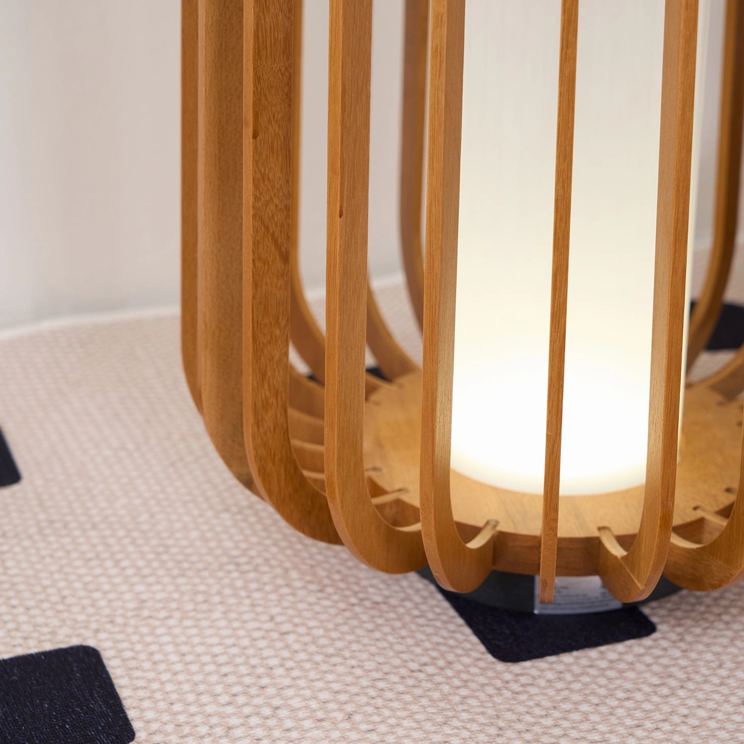 Legno Outdoor Table Lamp