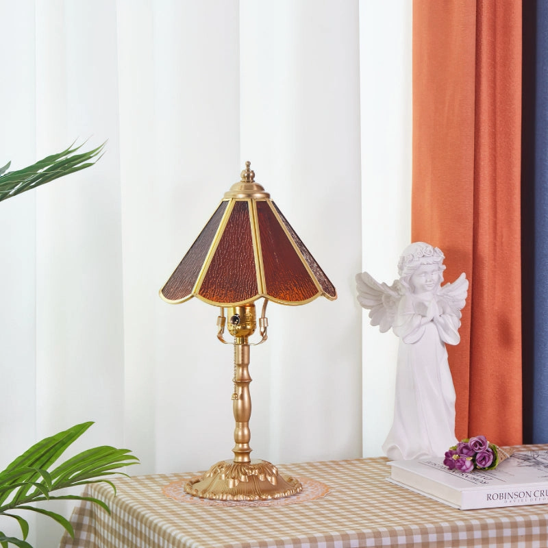 Leslie Table Lamp
