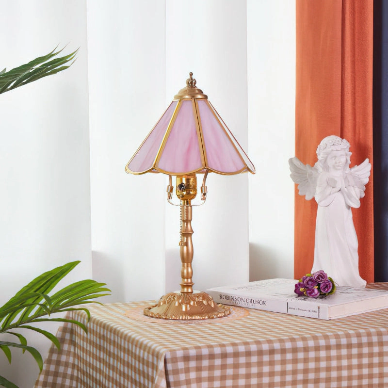 Leslie Table Lamp