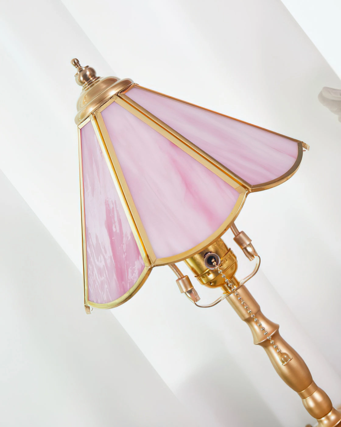 Leslie Table Lamp