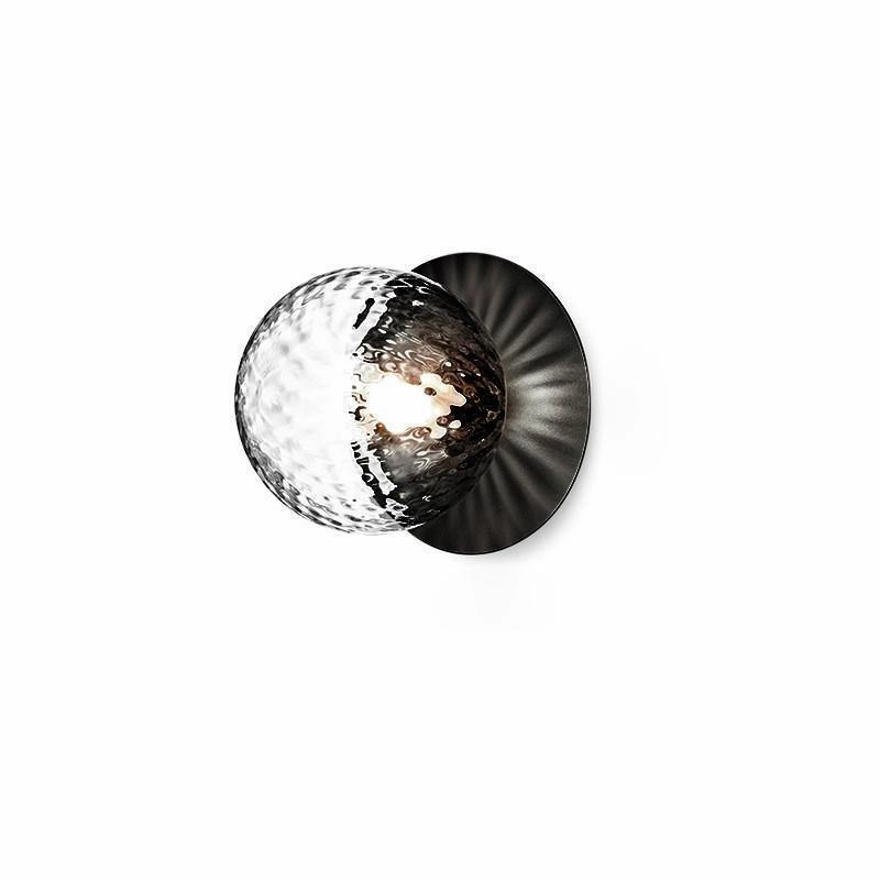 Lila Wall Lamp