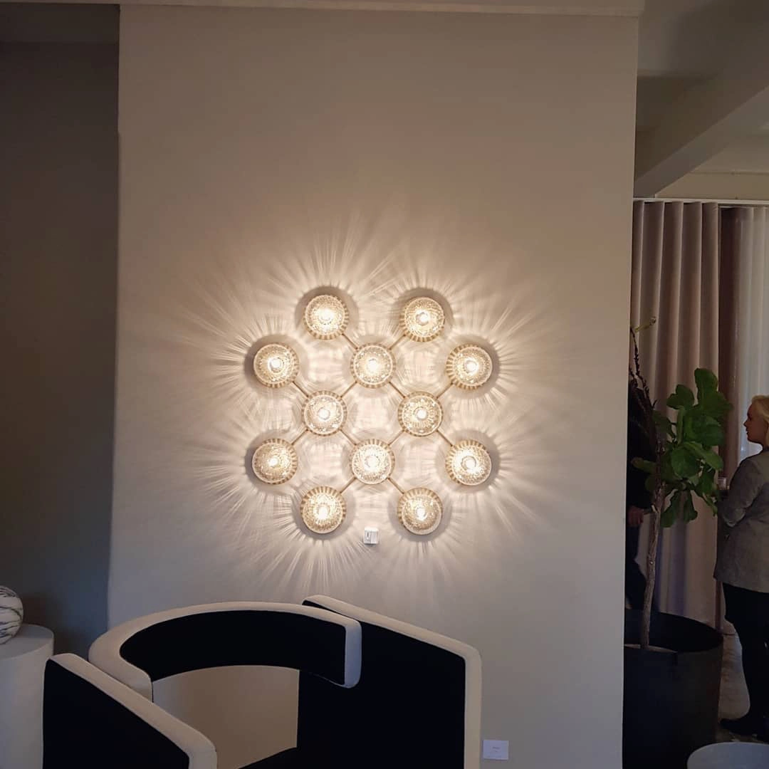 Lila Wall Lamp