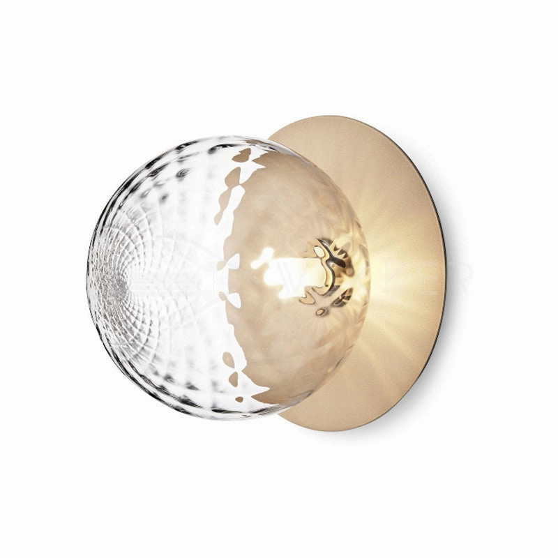 Lila Wall Lamp