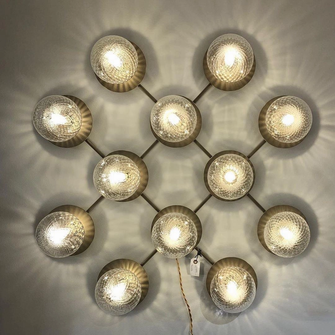 Lila Wall Lamp