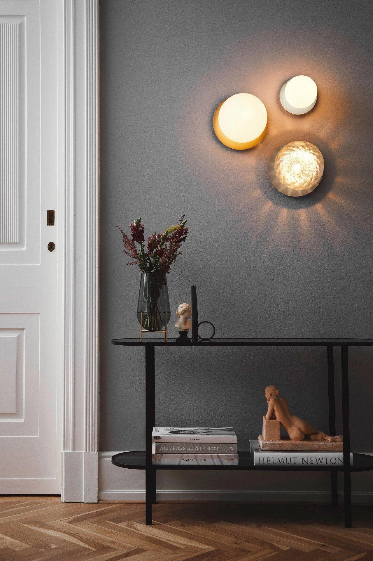 Lila Wall Lamp