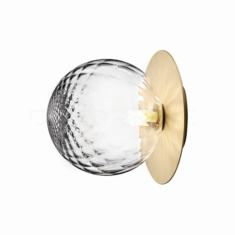 Lila Wall Lamp