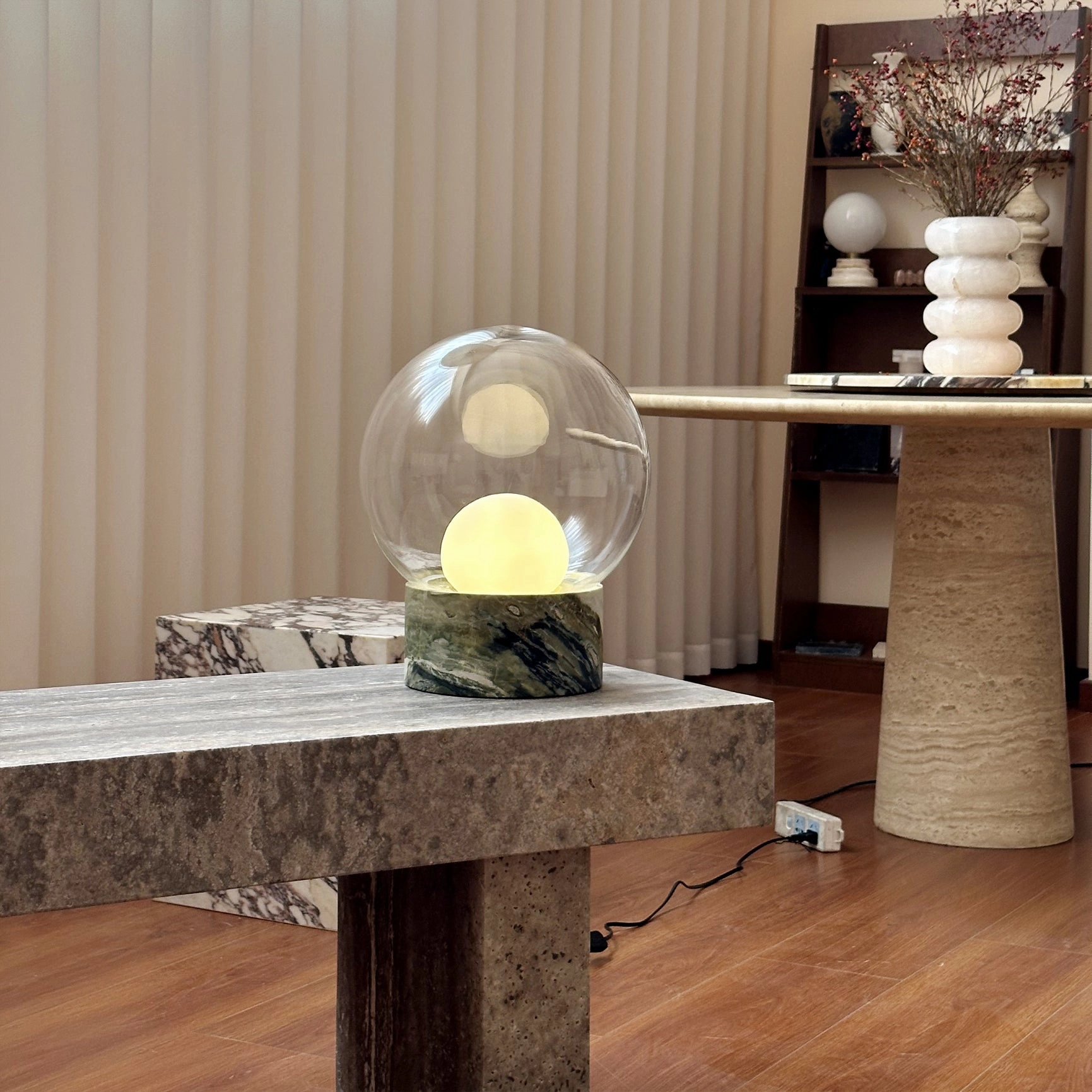 Lilly Table Lamp