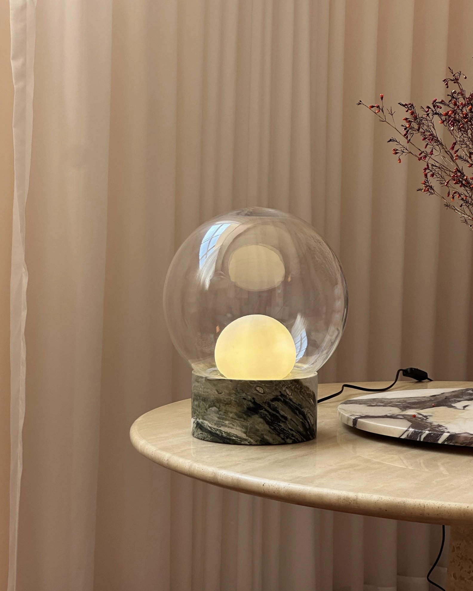 Lilly Table Lamp